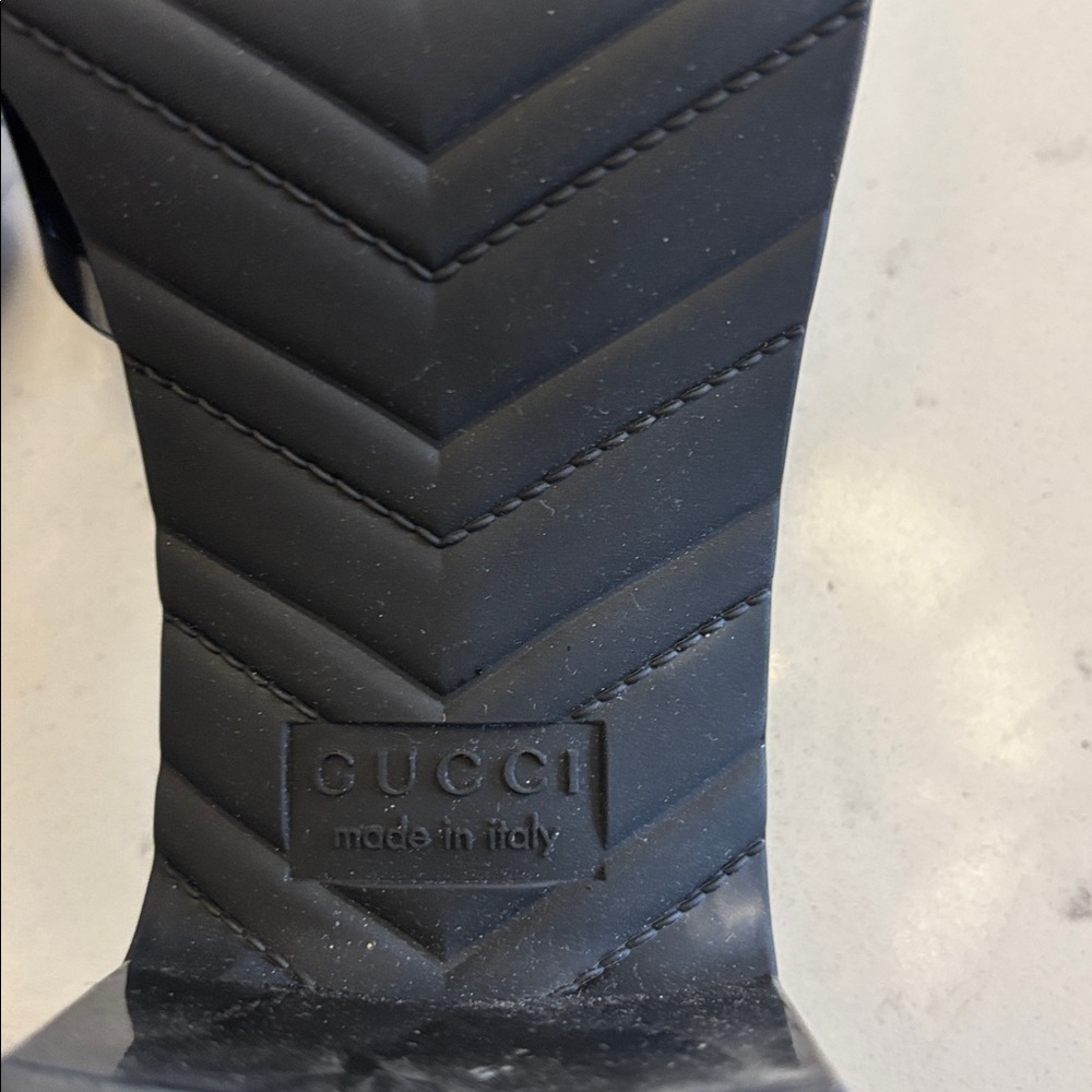 Gucci Black Patent Logo Slide Mules - Picture 8 of 8
